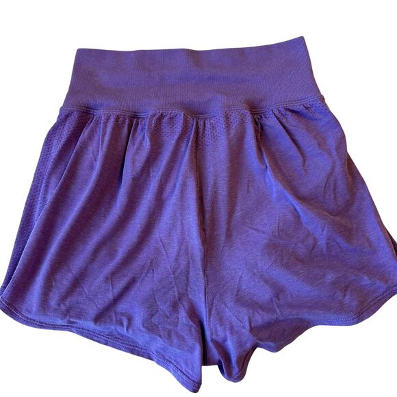 Gymshark Vital 2 in 1 Womens Shorts Sz Medium purple - Picture 2 of 7